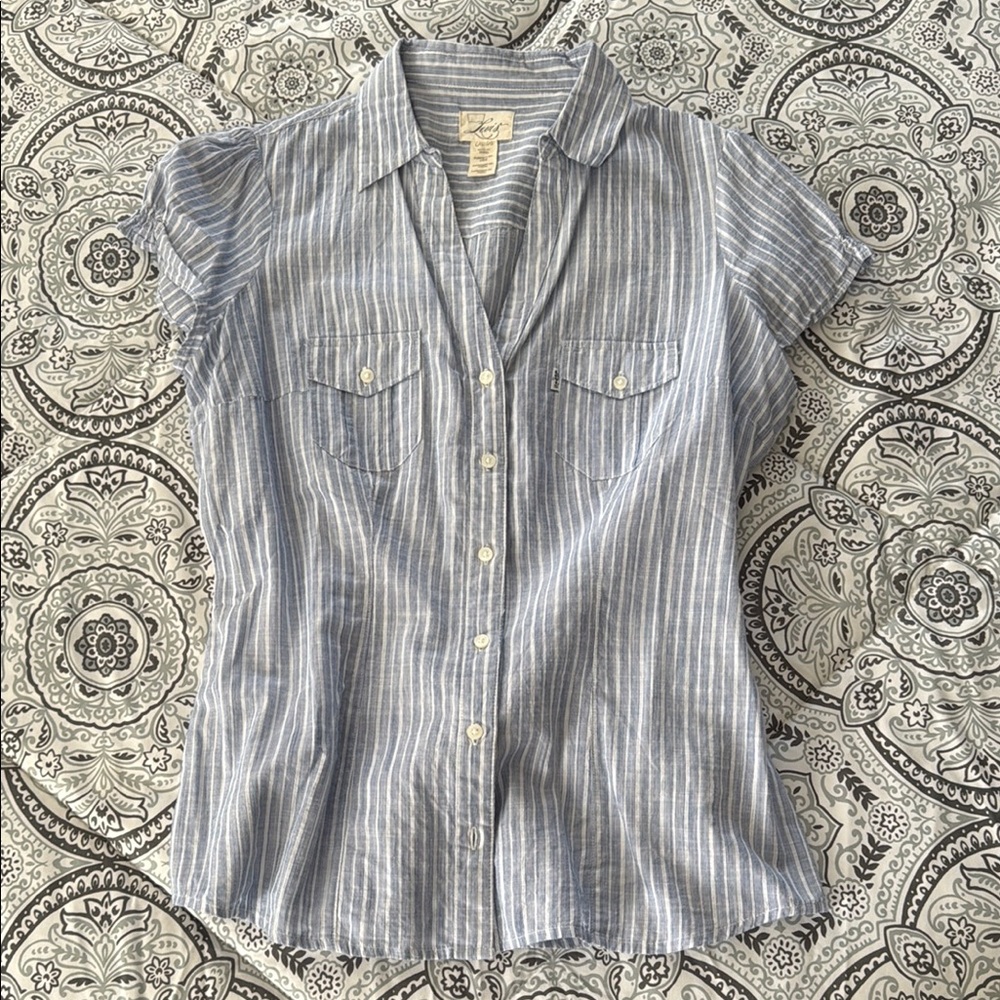 Levi’s Women's Blue Striped Top